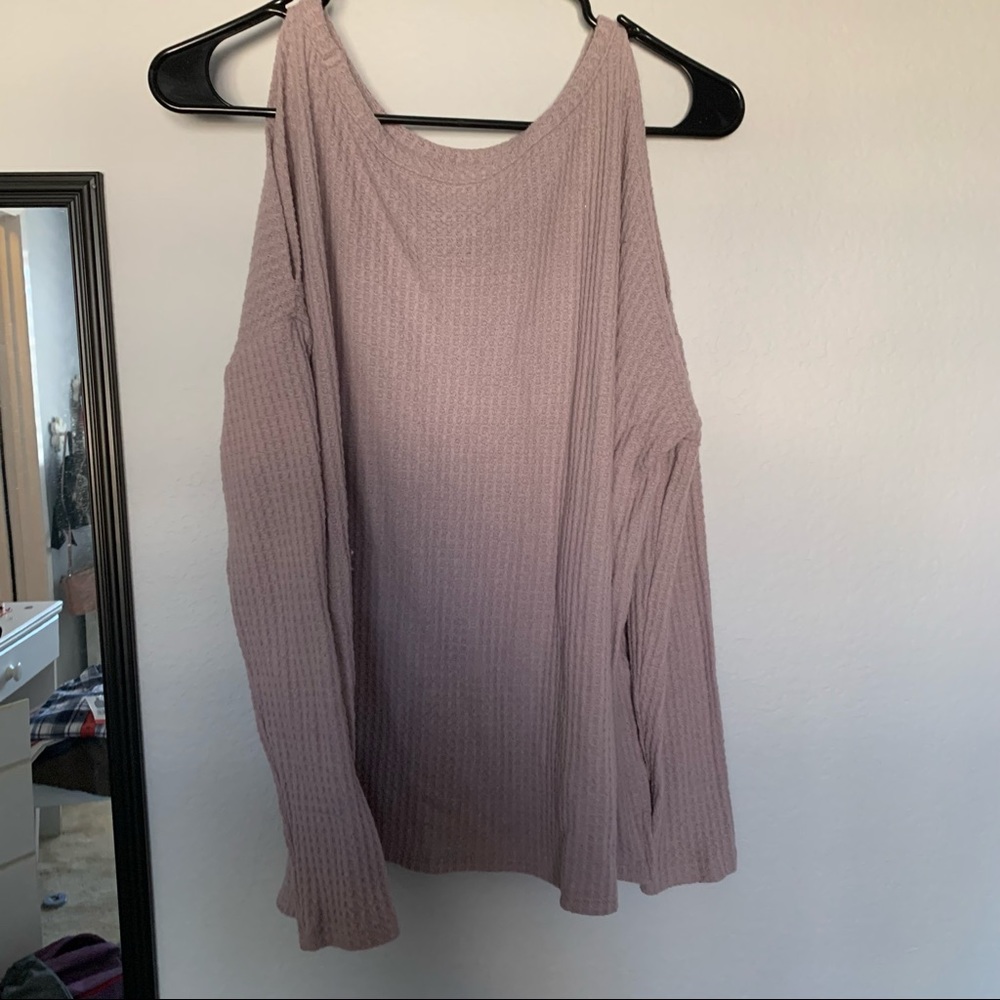 Cold shoulder top